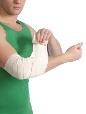 Dr. House Ластичен бинт със средна разтегливост MedTextile 02х80х1