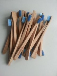 Био разградима бамбукова четка за зъби Himalaya