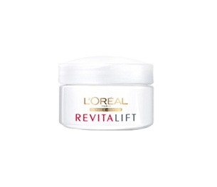 Loreal Revitalift Дневен крем 50мл
